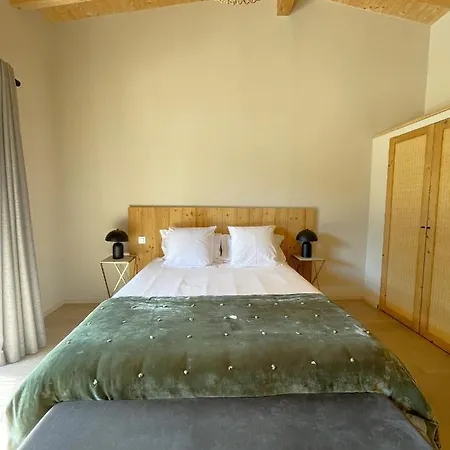 Les Oliviers Villa *